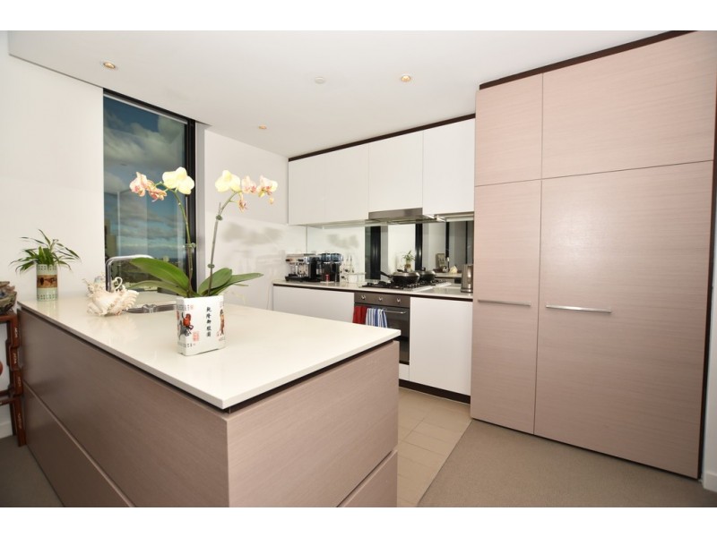 1302/470 St Kilda Road, Melbourne VIC 3004