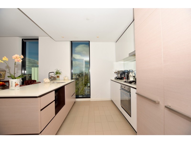 1302/470 St Kilda Road, Melbourne VIC 3004