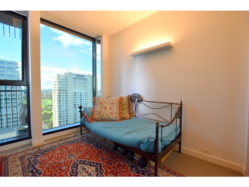 1302/470 St Kilda Road, Melbourne VIC 3004