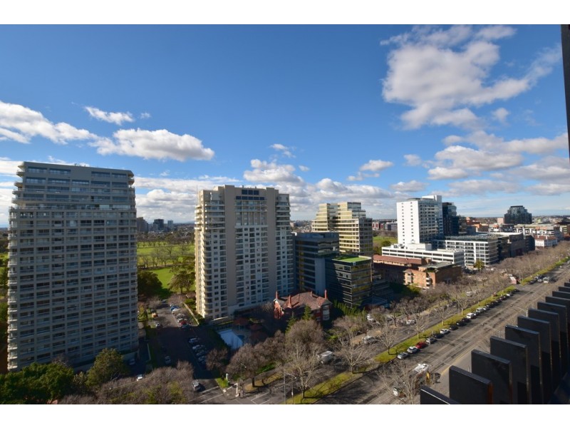 1302/470 St Kilda Road, Melbourne VIC 3004