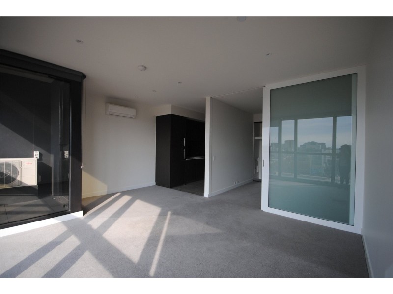 REF 092205/155 Franklin Street, Melbourne VIC 3000