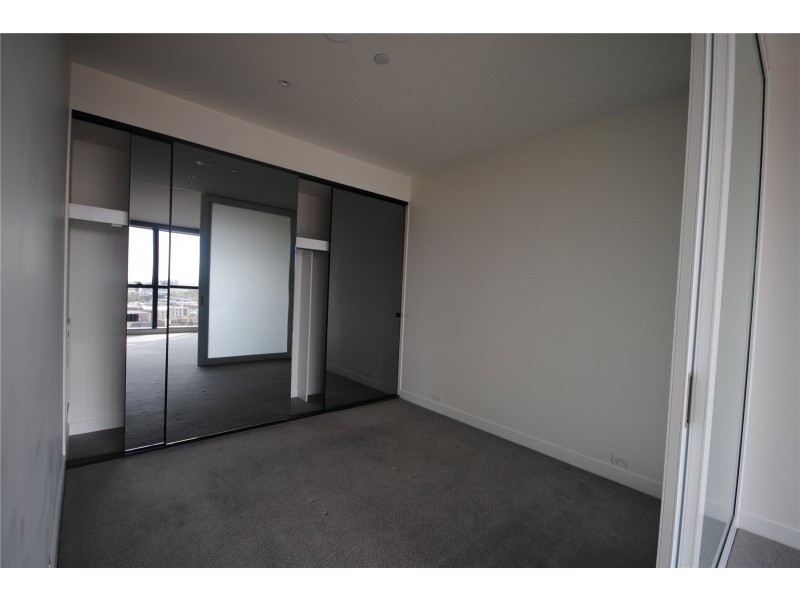 REF 092205/155 Franklin Street, Melbourne VIC 3000