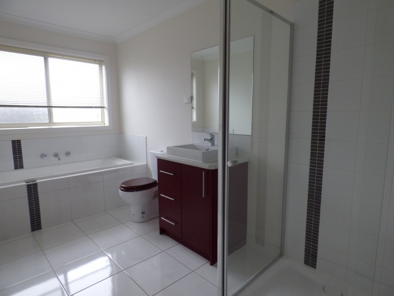 23 Vicky Court, Point Cook VIC 3030