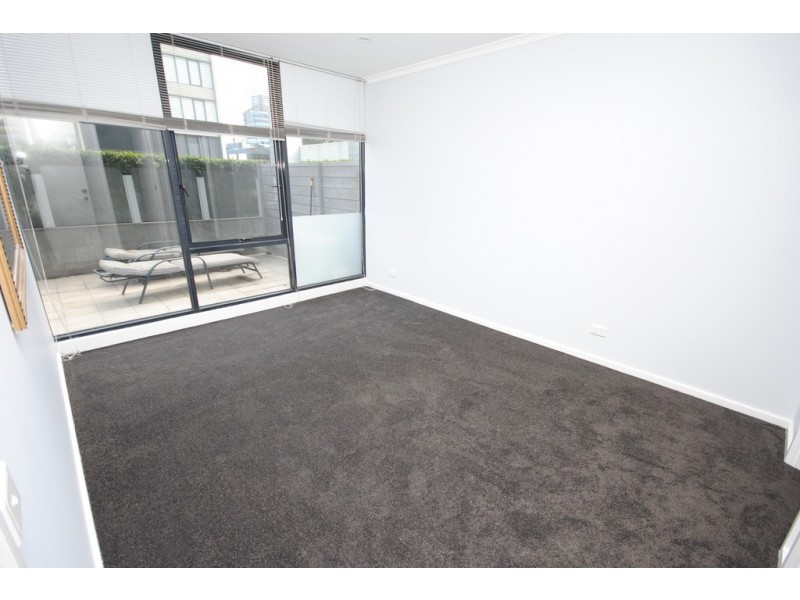 REF 092235/63 Dorcas Street, South Melbourne VIC 3205