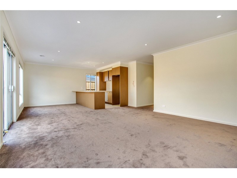 3 Spinner Way, Point Cook VIC 3030