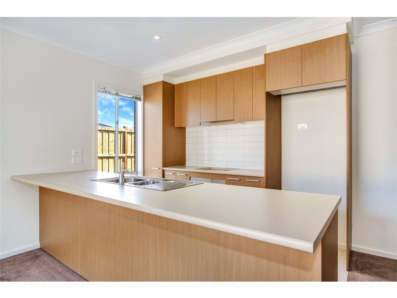 3 Spinner Way, Point Cook VIC 3030