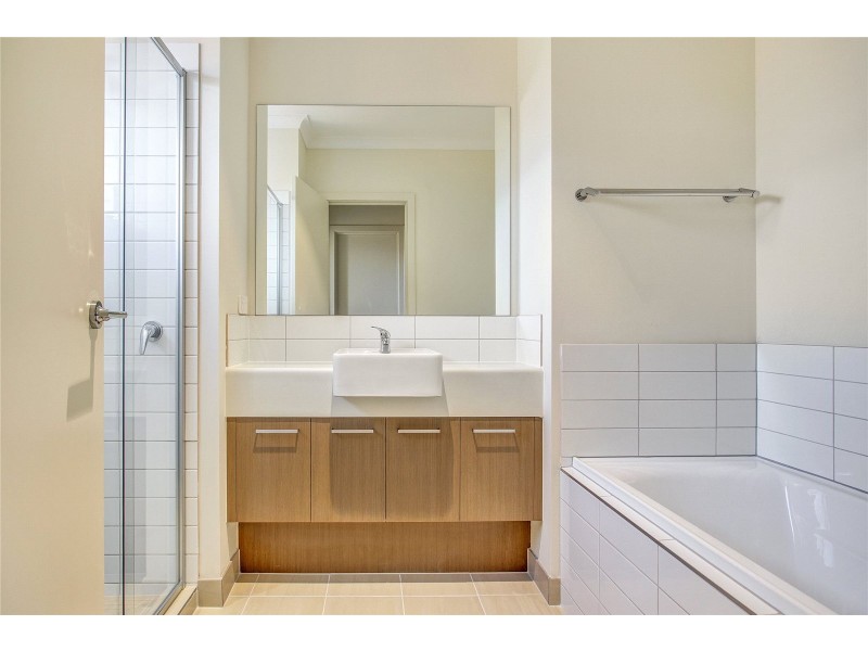 3 Spinner Way, Point Cook VIC 3030