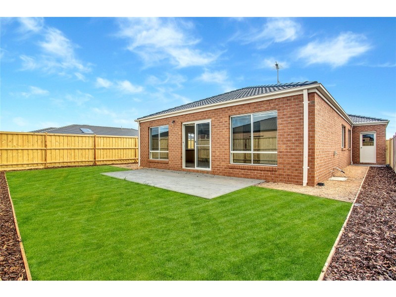 3 Spinner Way, Point Cook VIC 3030