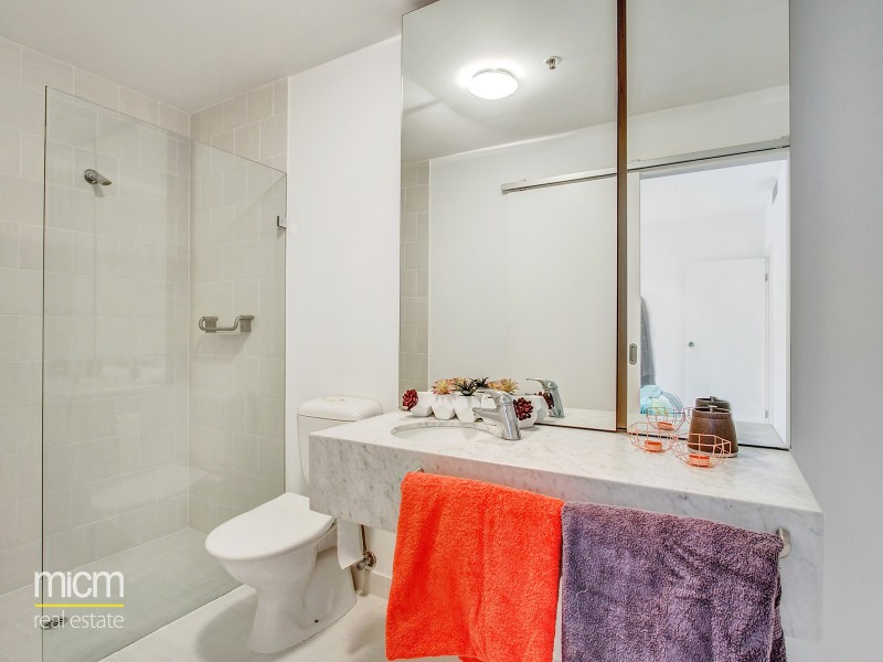 1705/22-24 Jane Bell Lane, Melbourne VIC 3000