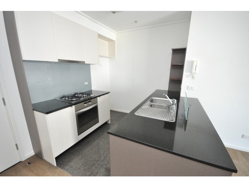 REF 092529/183 City Road, Southbank VIC 3006