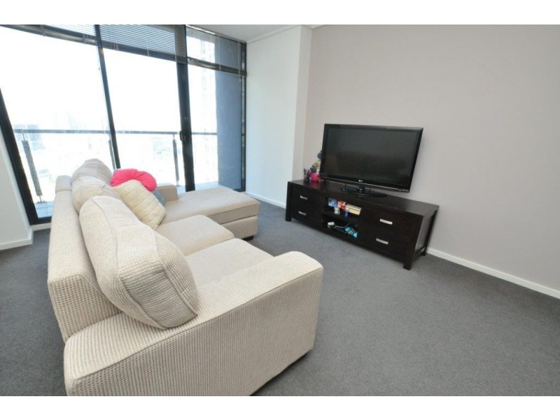 REF 092555/183 City Road, Southbank VIC 3006