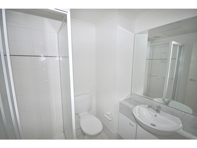 REF 092717/632 St Kilda Road, Melbourne VIC 3004