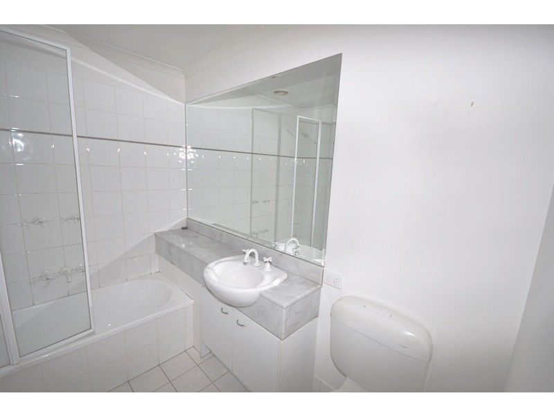 REF 092717/632 St Kilda Road, Melbourne VIC 3004