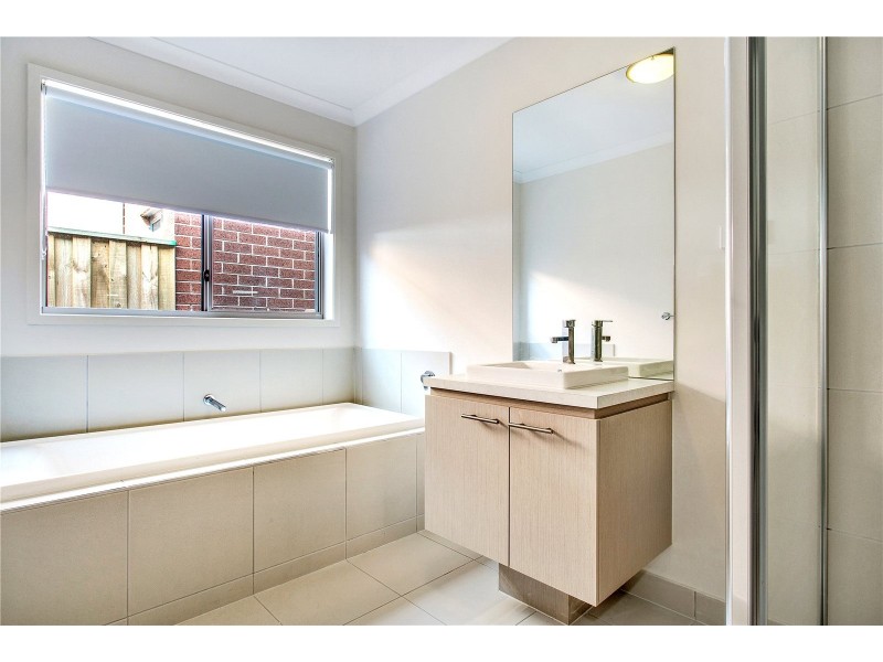 13 Tramway Street, Point Cook VIC 3030