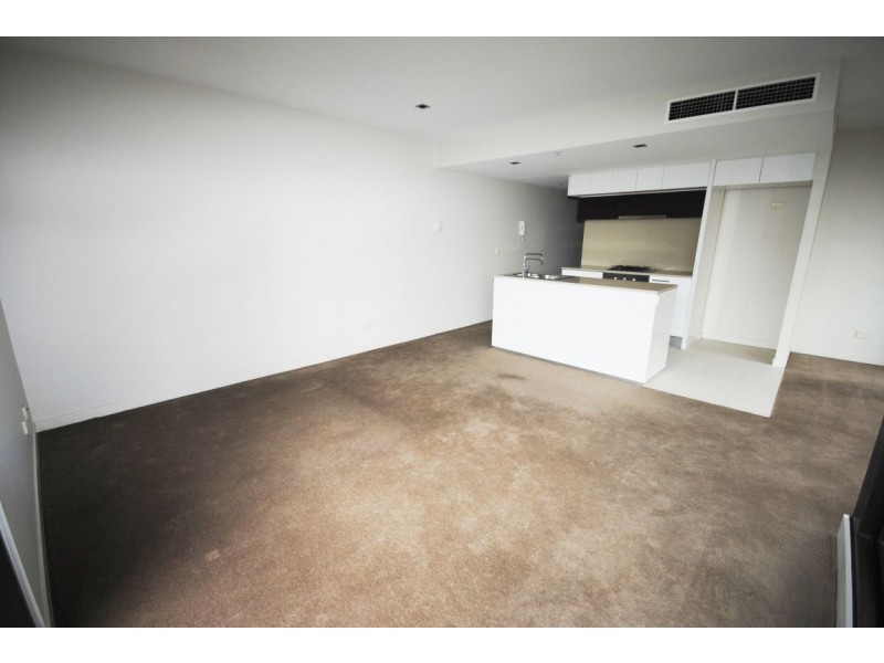 608/100 Harbour Esplanade, Docklands VIC 3008