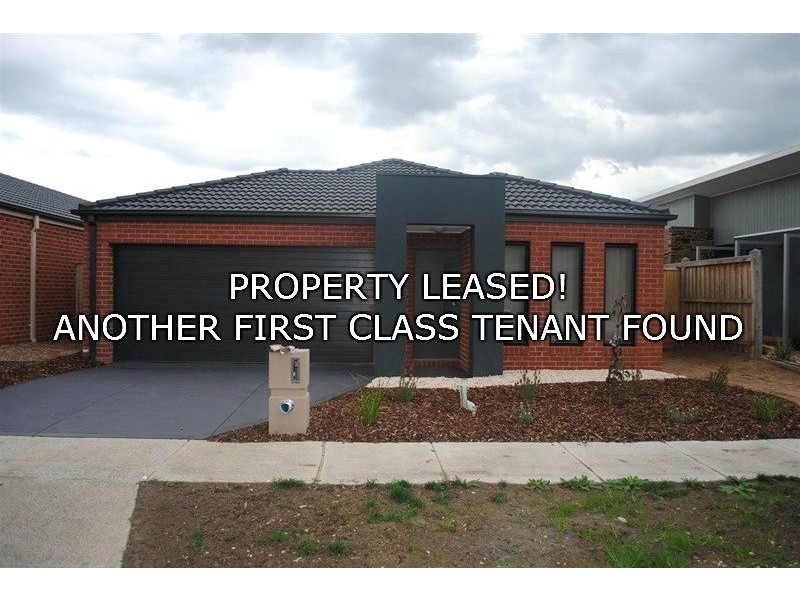 11 Pier Way, Point Cook VIC 3030