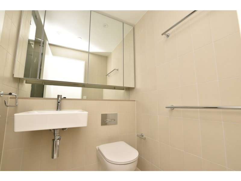 1105S/883 Collins Street, Docklands VIC 3008