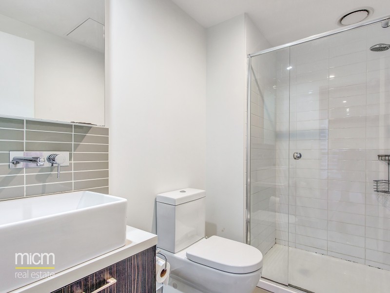 1806/8 Sutherland Street, Melbourne VIC 3000