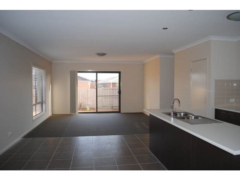 34 Hargrave Avenue, Point Cook VIC 3030