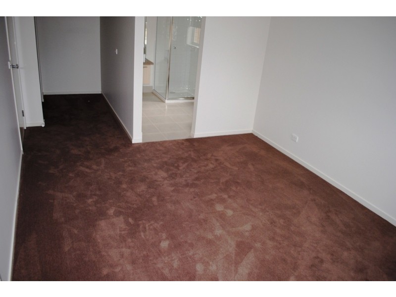 10 Sandy Avenue, Point Cook VIC 3030