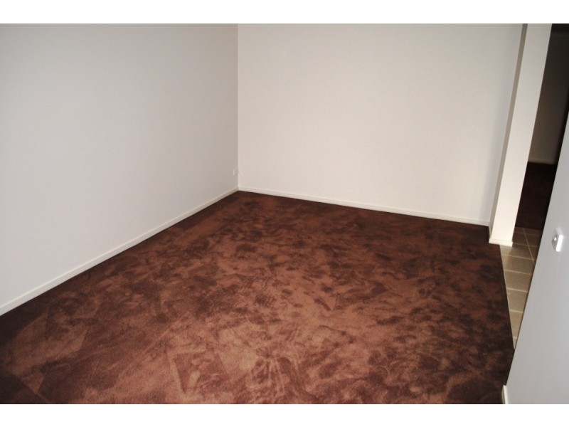 10 Sandy Avenue, Point Cook VIC 3030