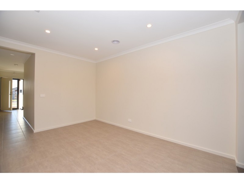 9 Baloo Walk Street, Werribee VIC 3030