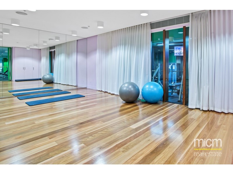 604/241 Harbour Esplanade, Docklands VIC 3008