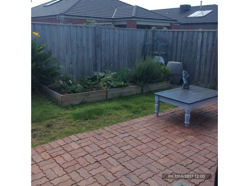 7 Baybreeze Drive, Point Cook VIC 3030