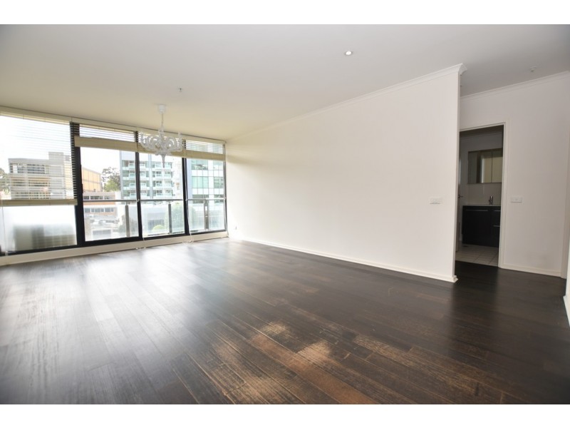 REF 100611/148 Wells Street, South Melbourne VIC 3205