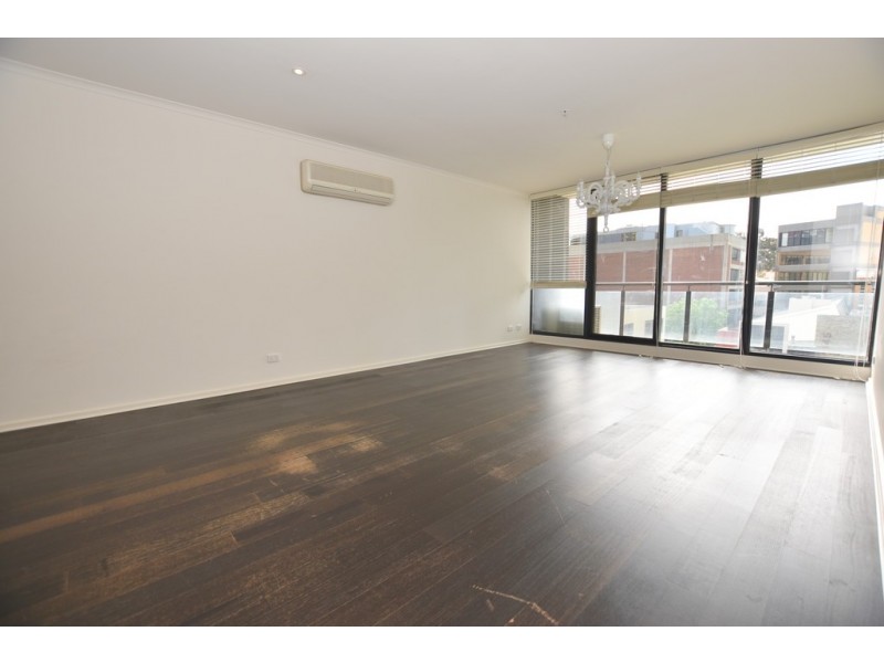 REF 100611/148 Wells Street, South Melbourne VIC 3205