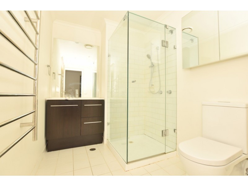 REF 100611/148 Wells Street, South Melbourne VIC 3205