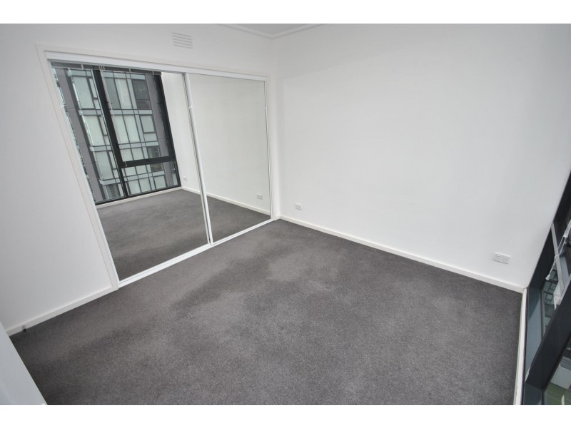 REF 100925/183 City Road, Southbank VIC 3006