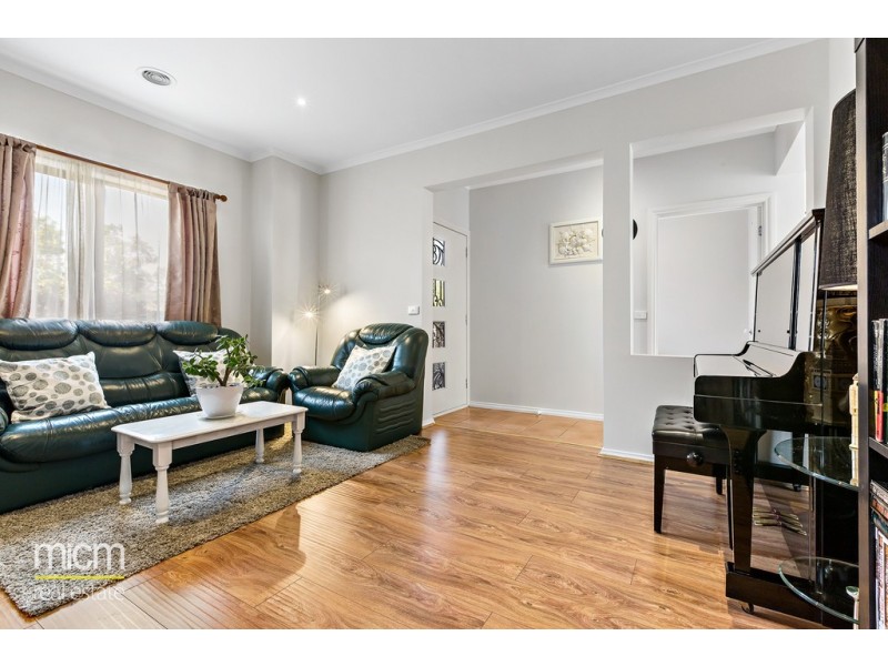 61 Lincolnheath Boulevard, Point Cook VIC 3030