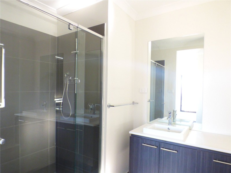 60 Lukis Street, Williams Landing VIC 3027