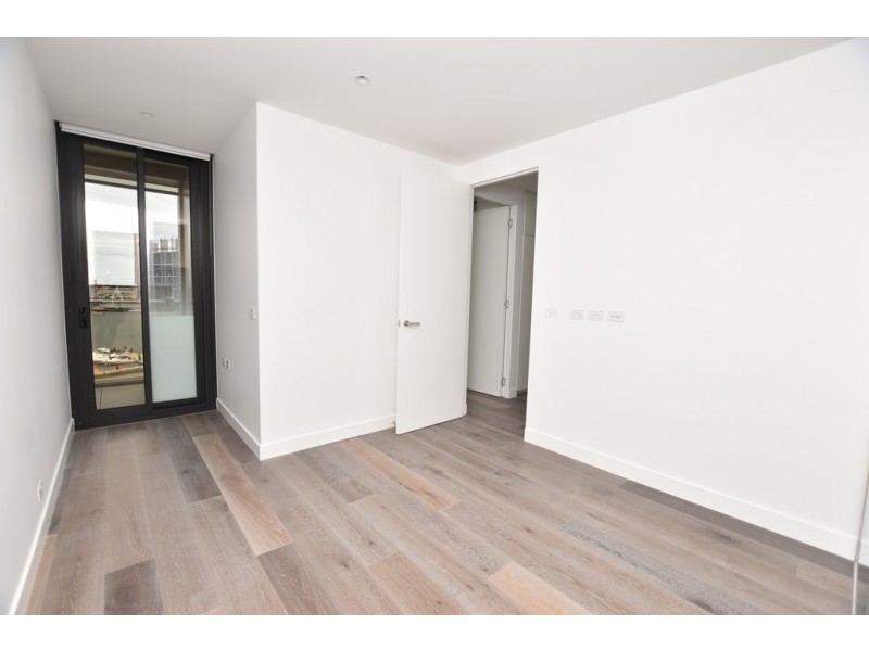 E914/421 Docklands Drive, Docklands VIC 3008