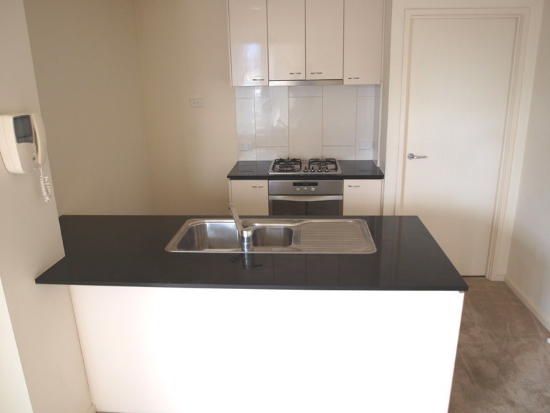 REF 101110/668 Bourke Street, Melbourne VIC 3000