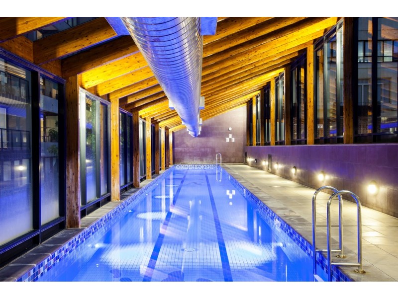 REF 101110/668 Bourke Street, Melbourne VIC 3000