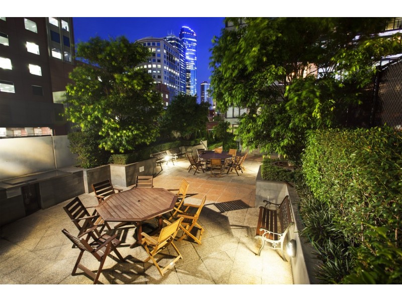 REF 101110/668 Bourke Street, Melbourne VIC 3000