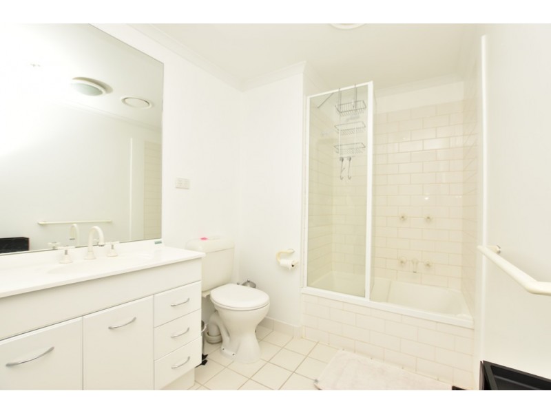 REF 101128/88 Southbank Boulevard, Southbank VIC 3006