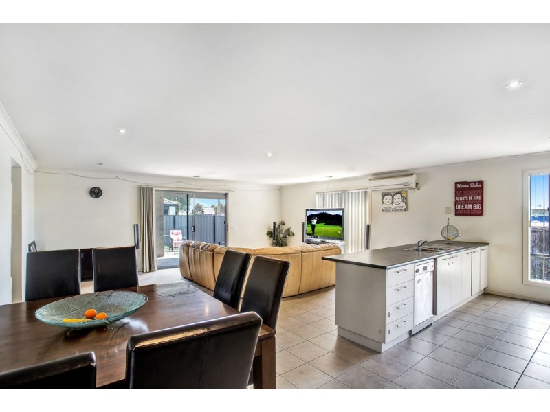 4 Miles Franklin Boulevard, Point Cook VIC 3030