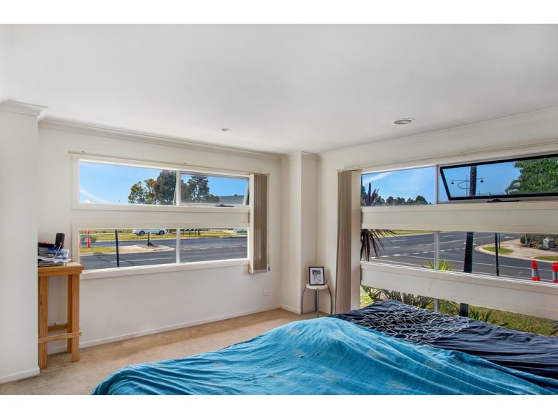 4 Miles Franklin Boulevard, Point Cook VIC 3030