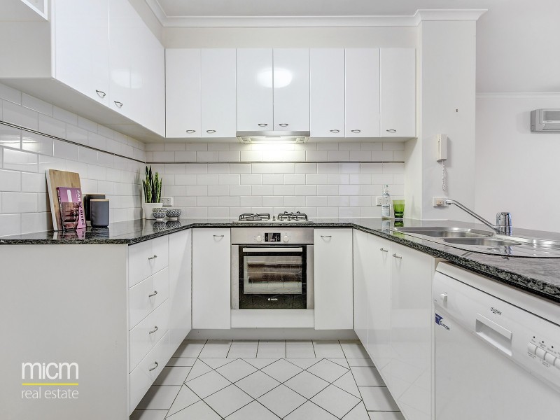 32/63 Dorcas Street, South Melbourne VIC 3205