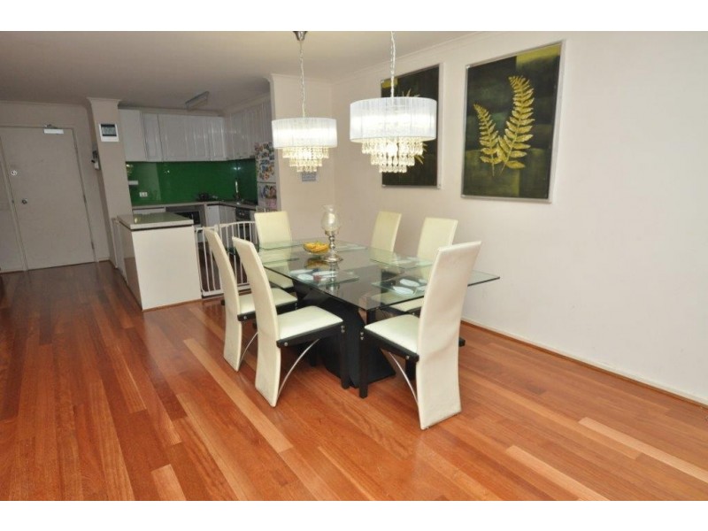 REF 101718/118 Dudley Street, West Melbourne VIC 3003