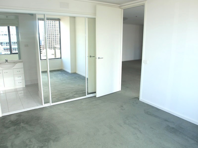 REF 101700/668 Bourke Street, Melbourne VIC 3000