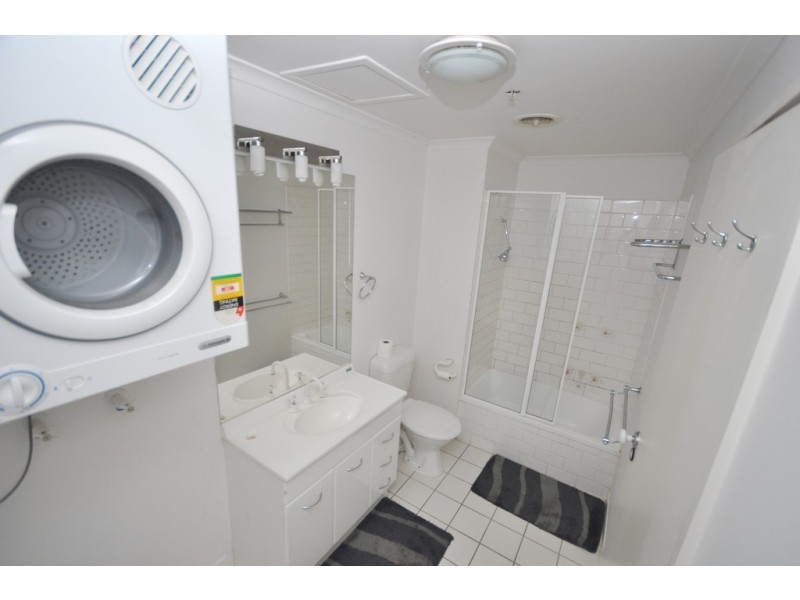 REF 091386/38 Kavanagh Street, Southbank VIC 3006