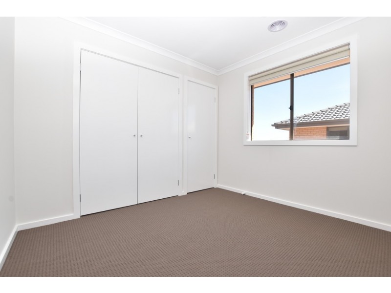 47 Noorat Place, Cranbourne North VIC 3977