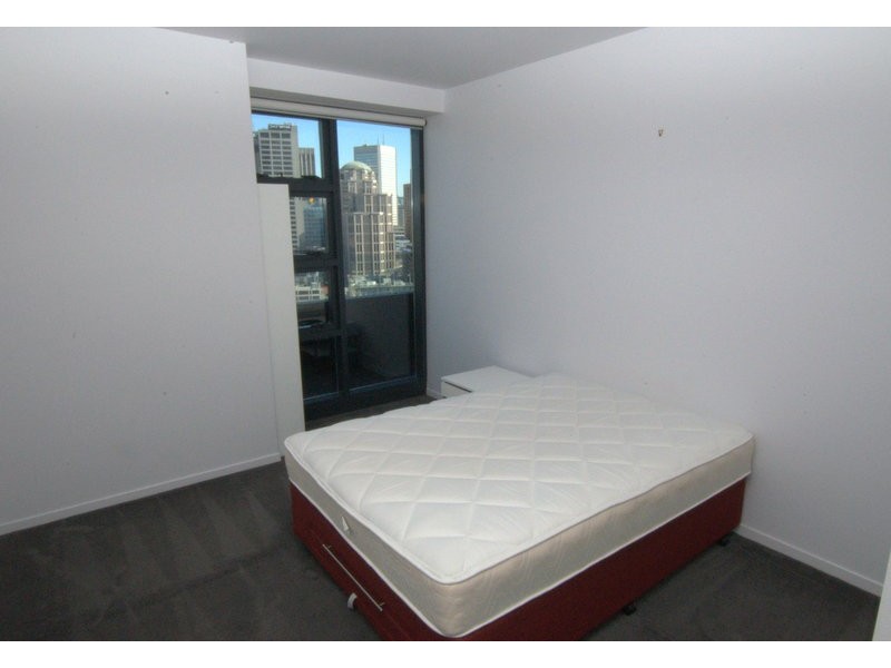 2710/7 Riverside Quay, Southbank VIC 3006