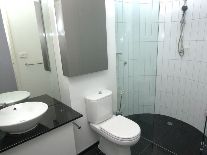 2710/7 Riverside Quay, Southbank VIC 3006