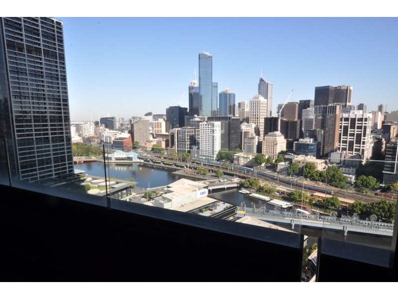 2710/7 Riverside Quay, Southbank VIC 3006