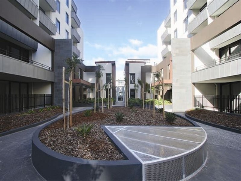 D404/52 Nott Street, Port Melbourne VIC 3207